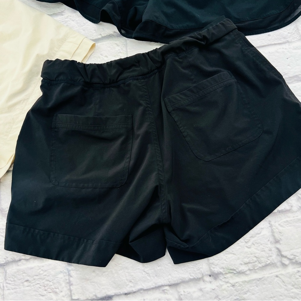 3 Pairs of Athletic Shorts Athleta and Calia Womans Size Small 2 Black 1 Cream - Picture 9 of 9